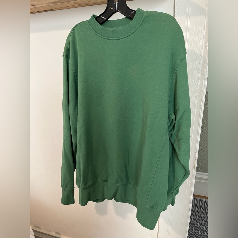 Vans loose fit sweatshirt! Men’s Size M - good condition